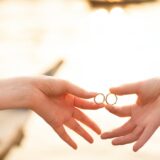 結婚までに付き合う人数って何人くらい？